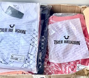 Brand New True Religion Sets Men’s!!!!!!
