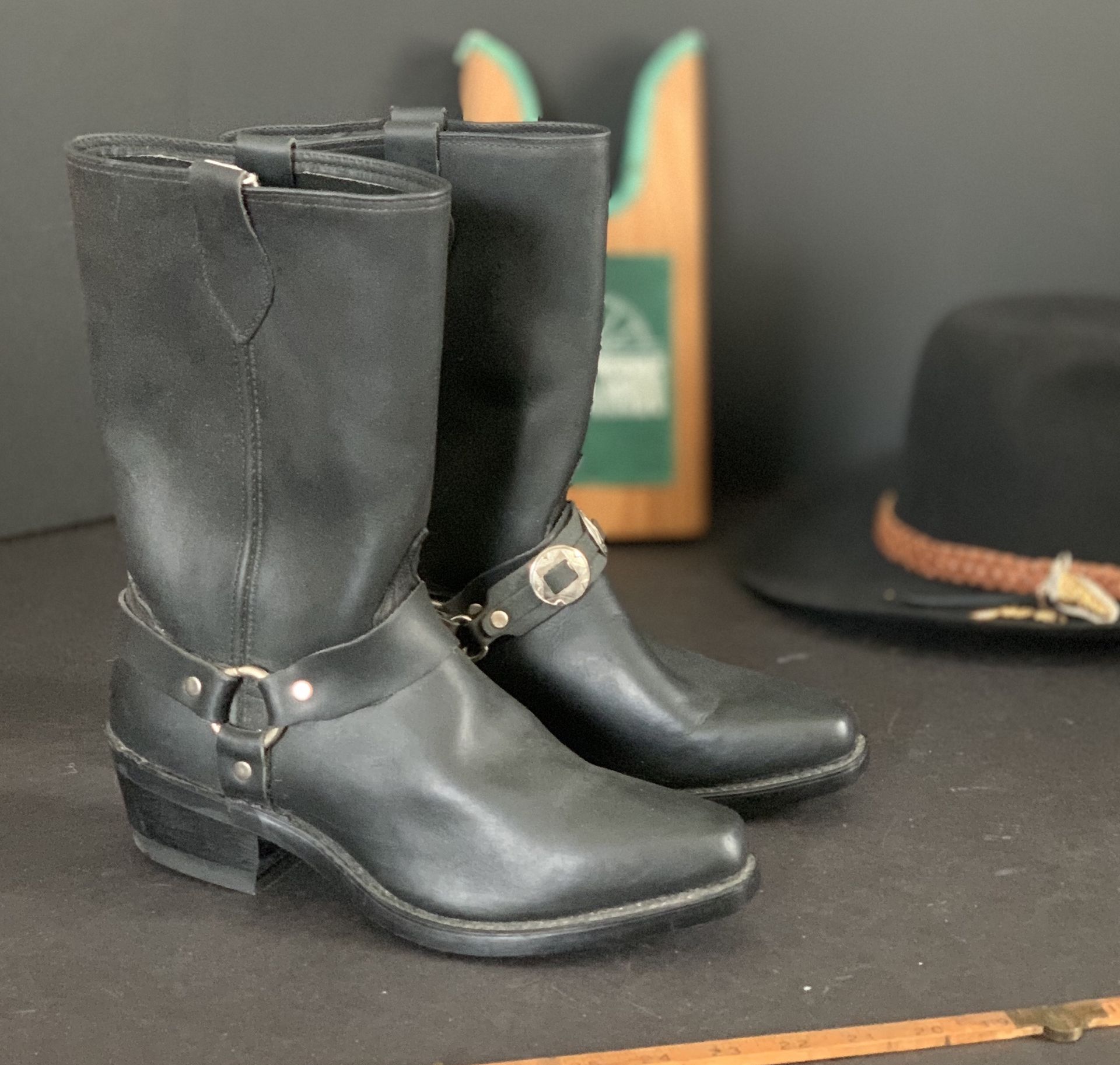 NOS c1990 Leather Cowboy Biker Boots HD/n?