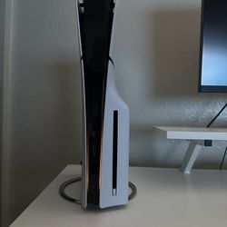 Ps5 Slim (with stand)