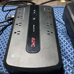 Surge Protection With Back Battery  4 Of Them
