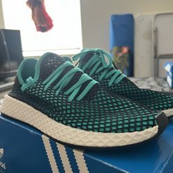 Adidas Size 9.5