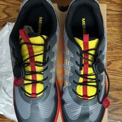 Boys Merrell Agility Peak Shoes Size 6M Grey/Lava