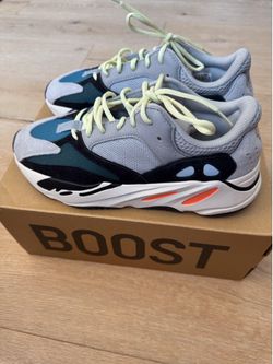 Adidas Yeezy Waverunner 700 size 10