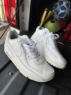 Nike Air Max Shoes Size 7y