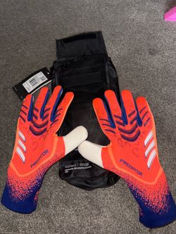 ADIDAS GOALKEEPER SOCCER GLOVES PREDATOR PRO