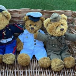 Plushland Collectible Service Teddy Bear 