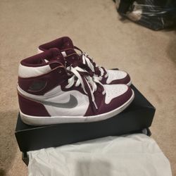 Jordan 1's Burgundy