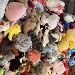 Stuffed Animals 1$ per