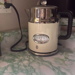 Vintage Inspired Electric Kettle