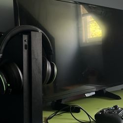 Xbox One X • Need Gone 