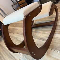 Economic Sitting/kneeling Stool