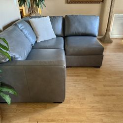 Perfect Fit Leather Modern Sofa
