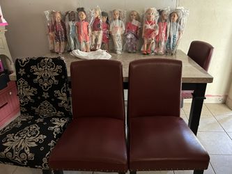 Table With Chairs And Dolls 