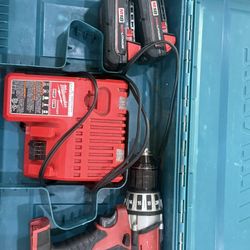 Milwaukee Drill Set