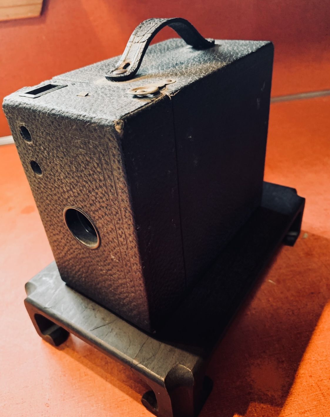EASTMAN KODAK VINTAGE 1916 BOX BROWNIE CAMERA MODEL A 116 FILM - HALLMARK STAMPED FEBRUARY 1, 1916 - For The Avid Collector RARE
