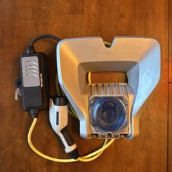 BMW OEM EV Electric Car Battery Charger by Delphi Compatible with i3, i8, X3, X5, 330e, & 530e. Comes with Wall Mount. 