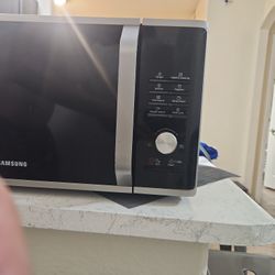 Samsung MIcrowave