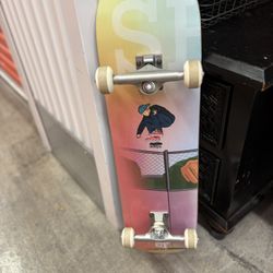 Skateboard/ meow skateboard