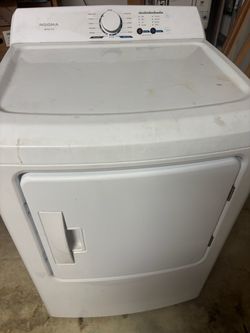 Insignia Sensor Gas Dryer