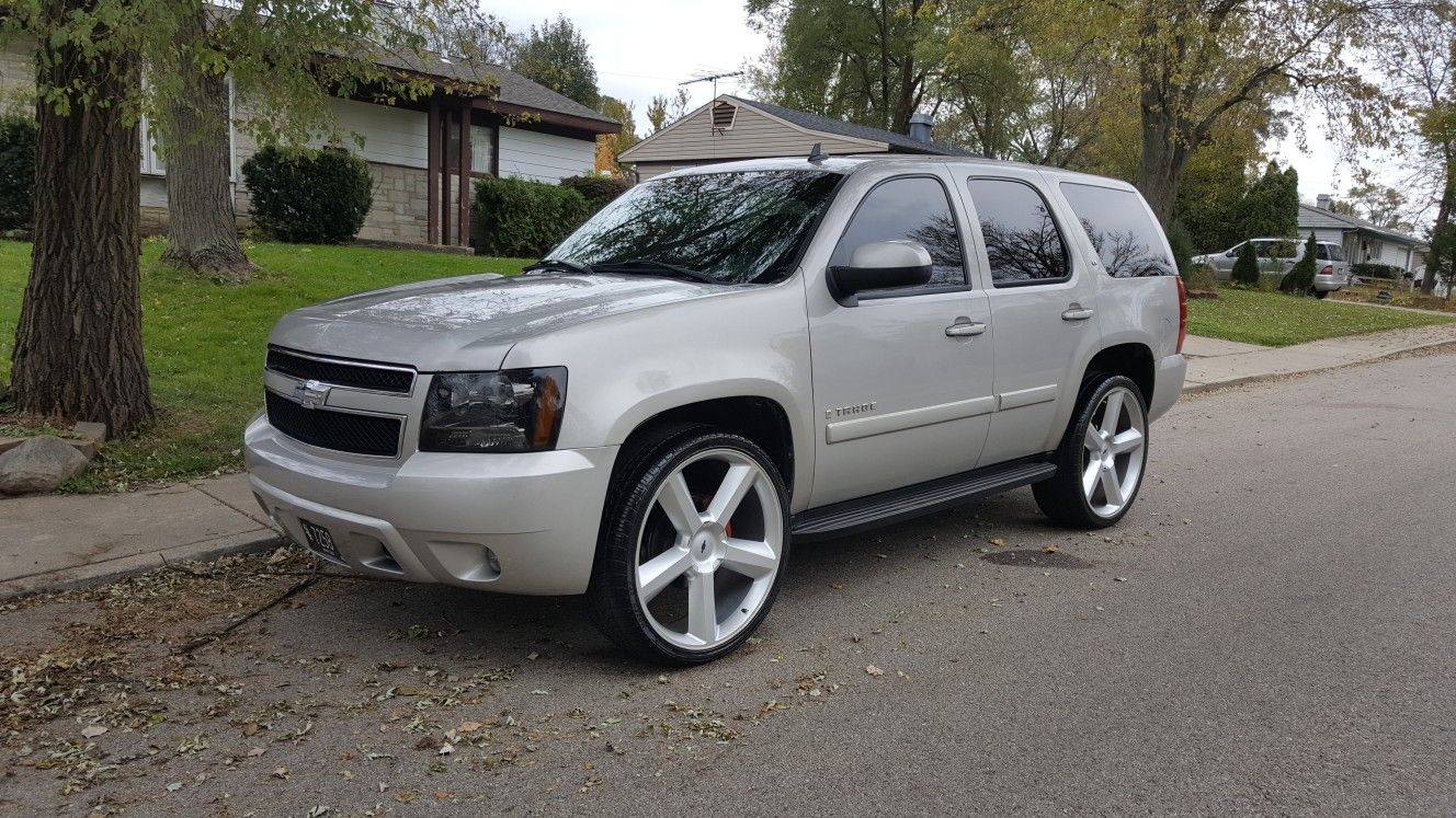 (Trade or sell) chevy tahoe on 26s
