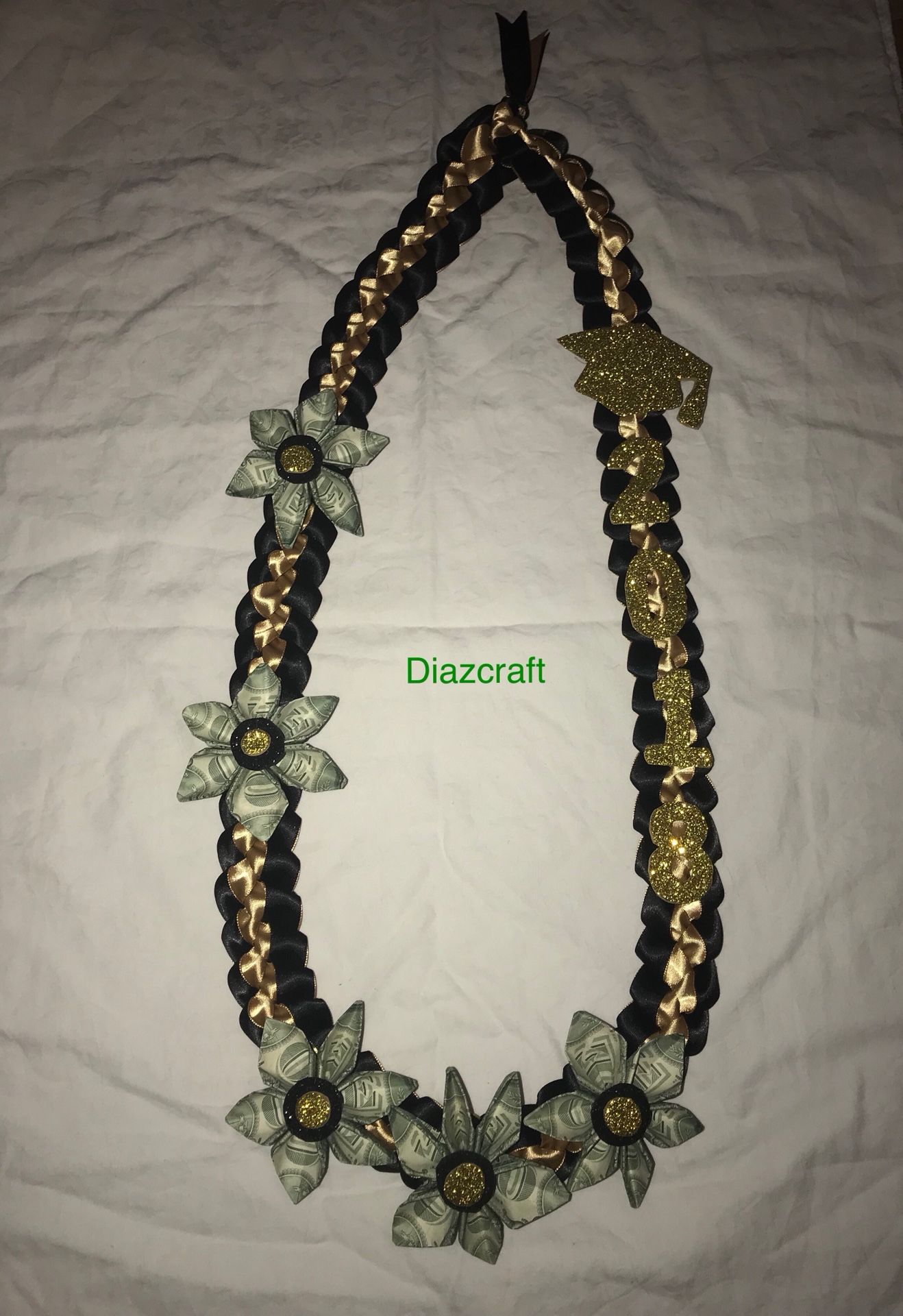 Money custom graduation leis ( boy or girl ) any school grade ‼️
