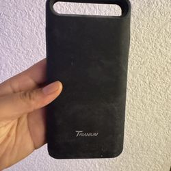 iPhone 7 Plus Charging Case