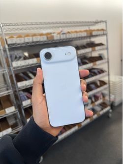 📱 Apple iPhone 17 Air 256GB Unlocked – Like New ✨🔥