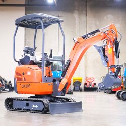 NEW | 23HP Gas Mini Excavator QK20R • 43″ Wide • Power for Tight Space 