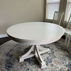 White Dining Or Kitchen Table With Four Chairs Extended Leaf