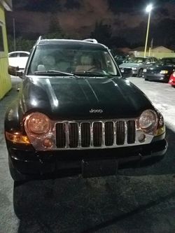 2005 jeep 4x4 por 4800 cash
