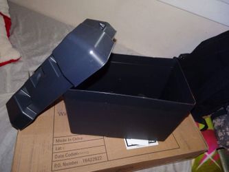 Camco large battery box