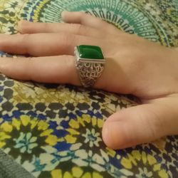 Shinning Green Stone Square Ring Adjustable Silver Plated