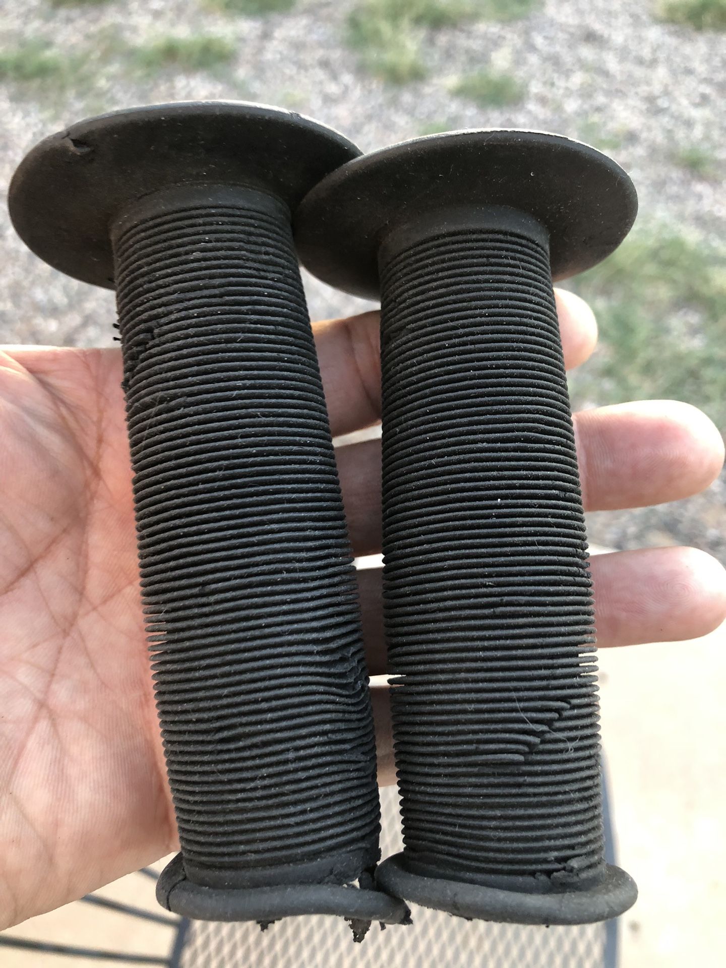 Mushroom Style Grips