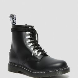 1460 Contrast Hardware Leather Lace Up Doc Martens