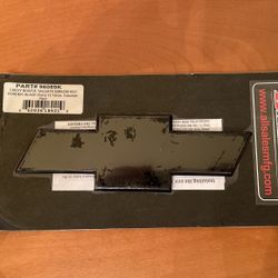 Chevy bowtie Tailgate Emblem W/O BORDER BLACK for Chevy 15 Tahoe or Suburban