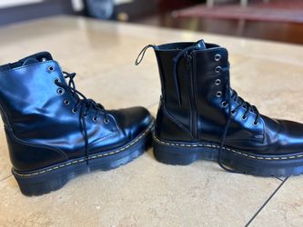 Jadon Dr. Martens- Size 12