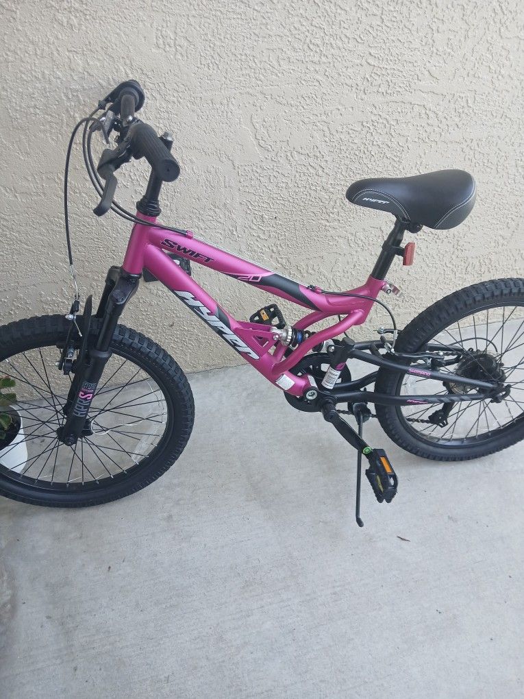 18" Kids Bike- Excellent Condition
