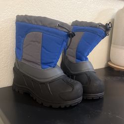 Snow Boots