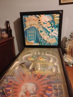 Pinball machine