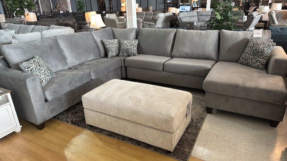 OM• $38 Initial • Brand New 4 Piece Sectional With Chaise