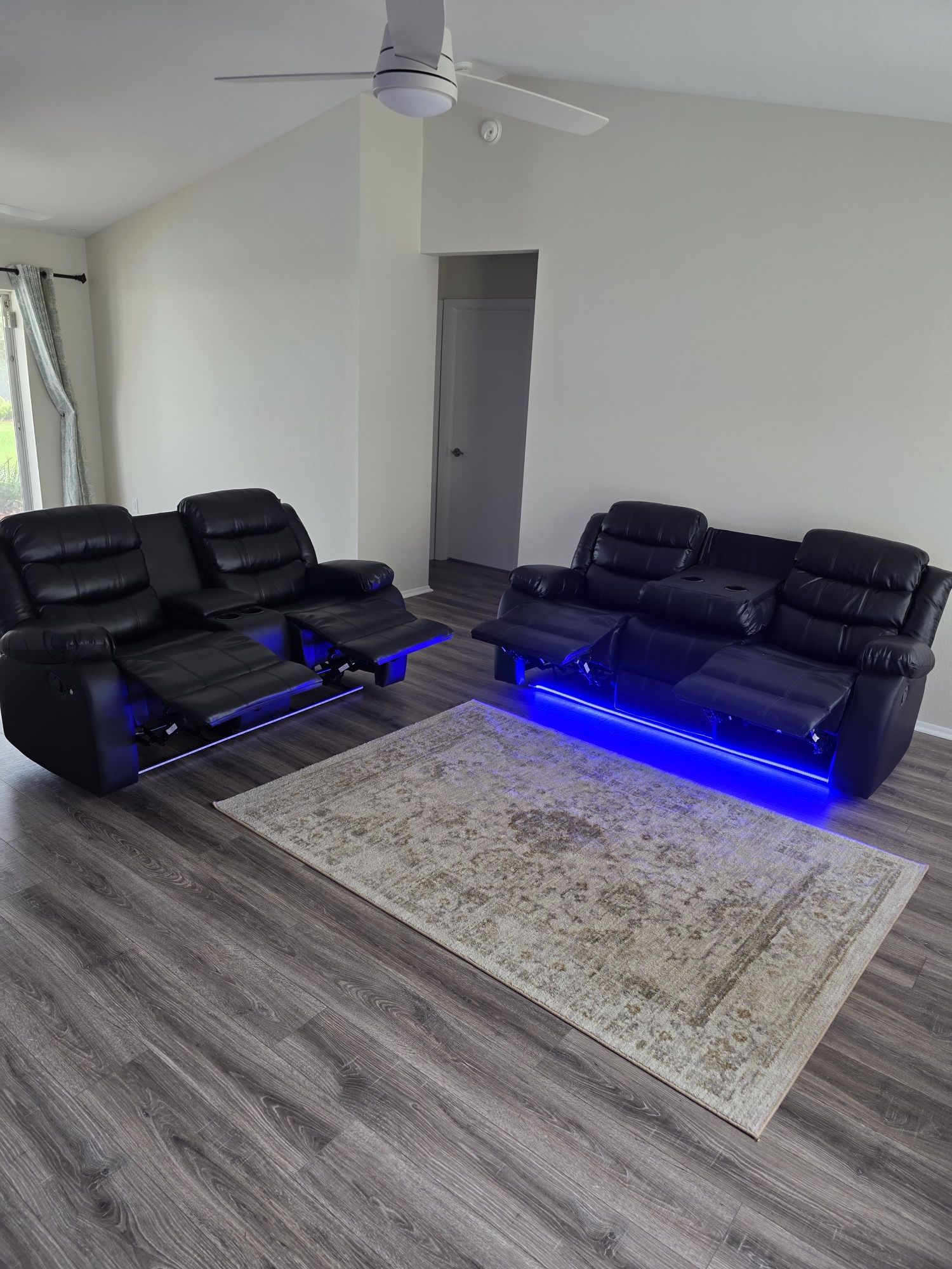 Brand New Reclining Sofa and Loveseat / Sofa y Loveseat Reclinables Nuevos a Estrenar … Fast 🚚