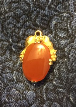 Gold and stone pendant, Please also see my other offers