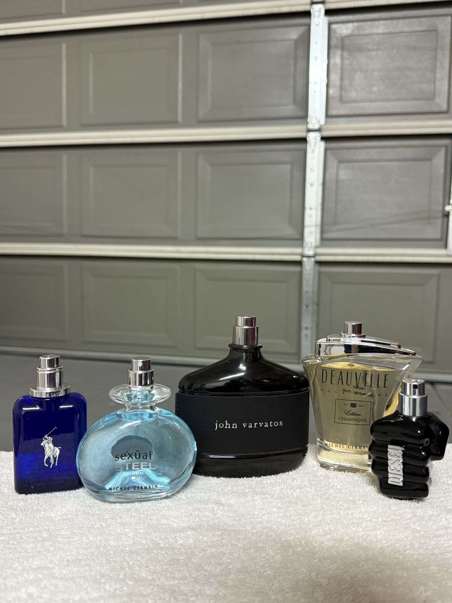New Men’s Cologne Bundle (See Description)