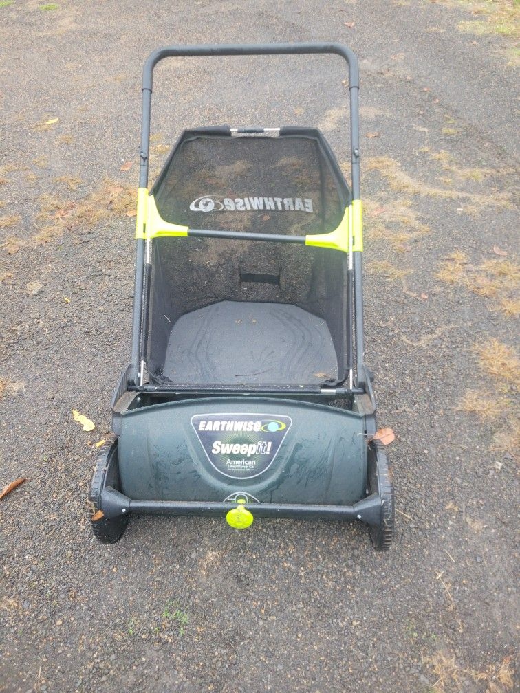 Earthwise Sweeper 