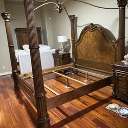 Elegant Wood Canopy Poster Bed Frame