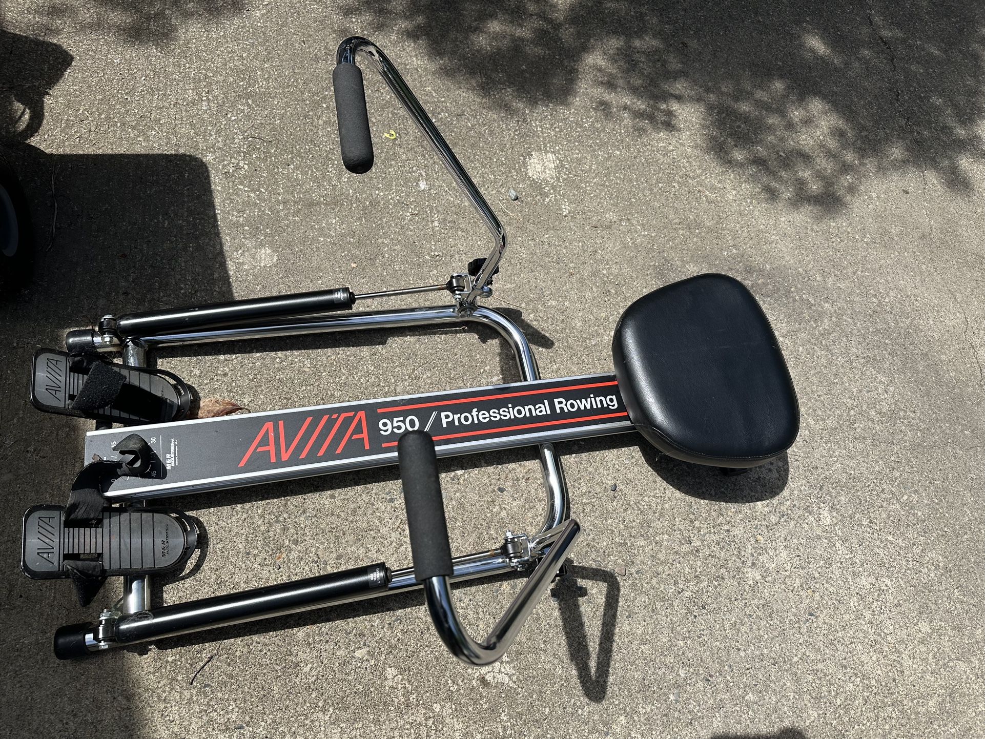 Rowing Machine -Hydraulic Piston