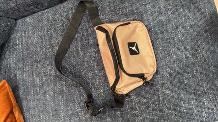 Jordan Rise Crossbody Bag (3.6L)