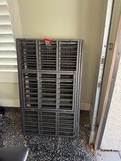 Heavy duty steel dog kennel