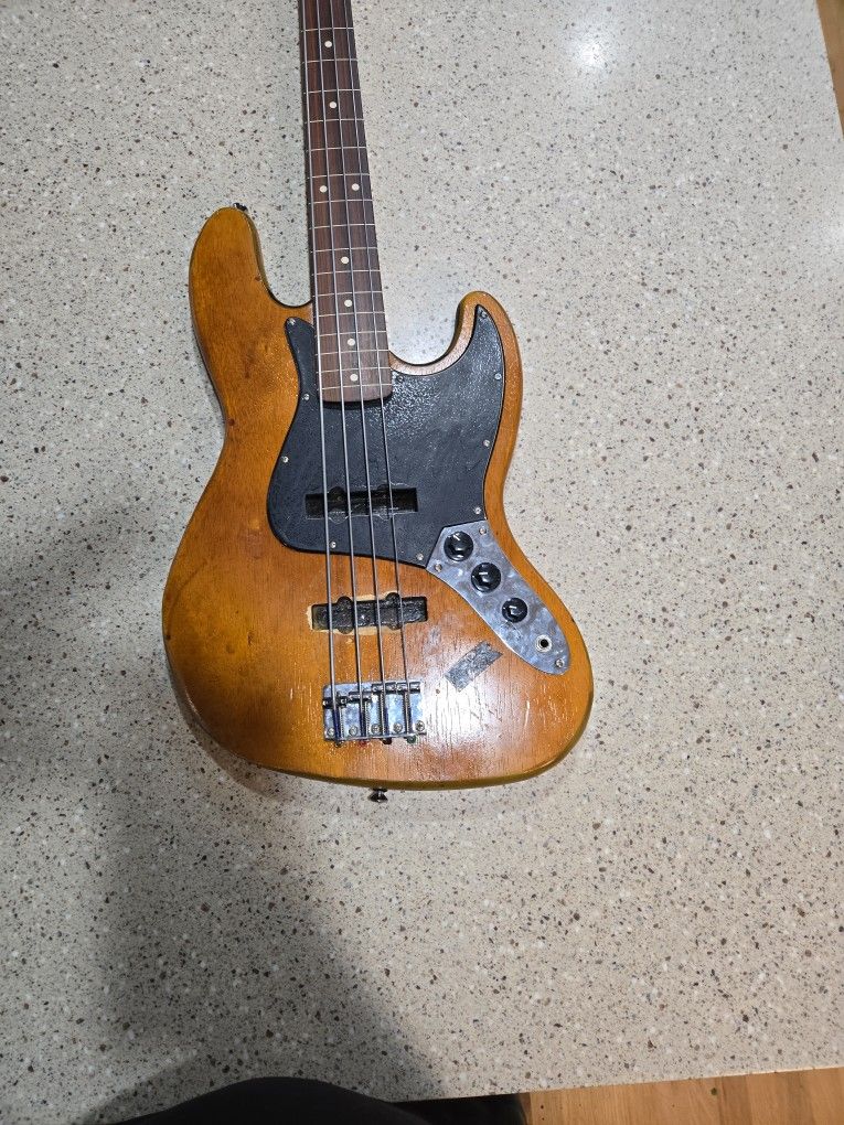 Refinished Squire Affinity Jazz Bass Body