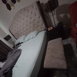 Tufted KING Size Bed With End Of Bed Bench Midcentury Contemporary Design 